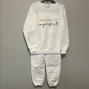Women’s ‎ White Sweatshirt and sweatpants - Perfectly Imperfect NWOT
